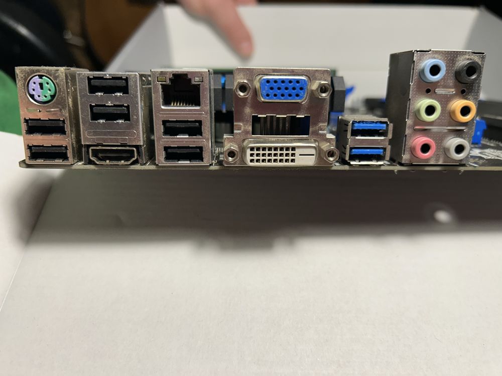 Płyta główna MSI B85-G43 z procesorem i5 + 16GB