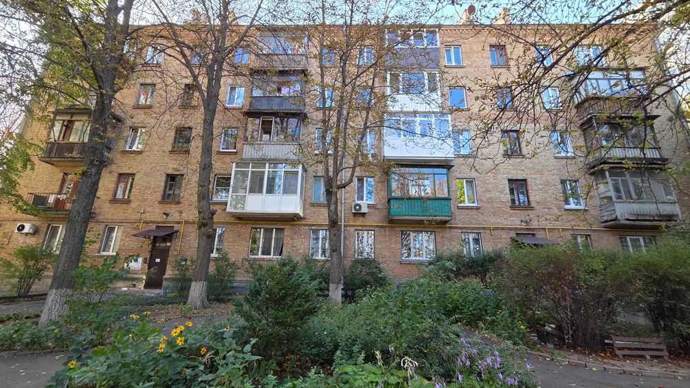 Без комісії! Продам 3х к. раздільну пр-т Науки 58, Цегла