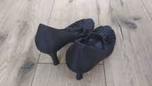 Buty damskie nowe nr 39
