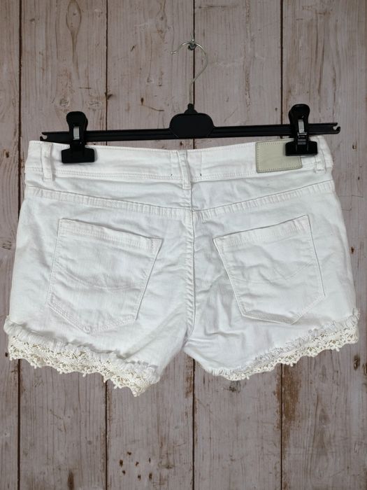 Superdry Lace Trim Hot roz. W28 damskie szorty dźinsowe