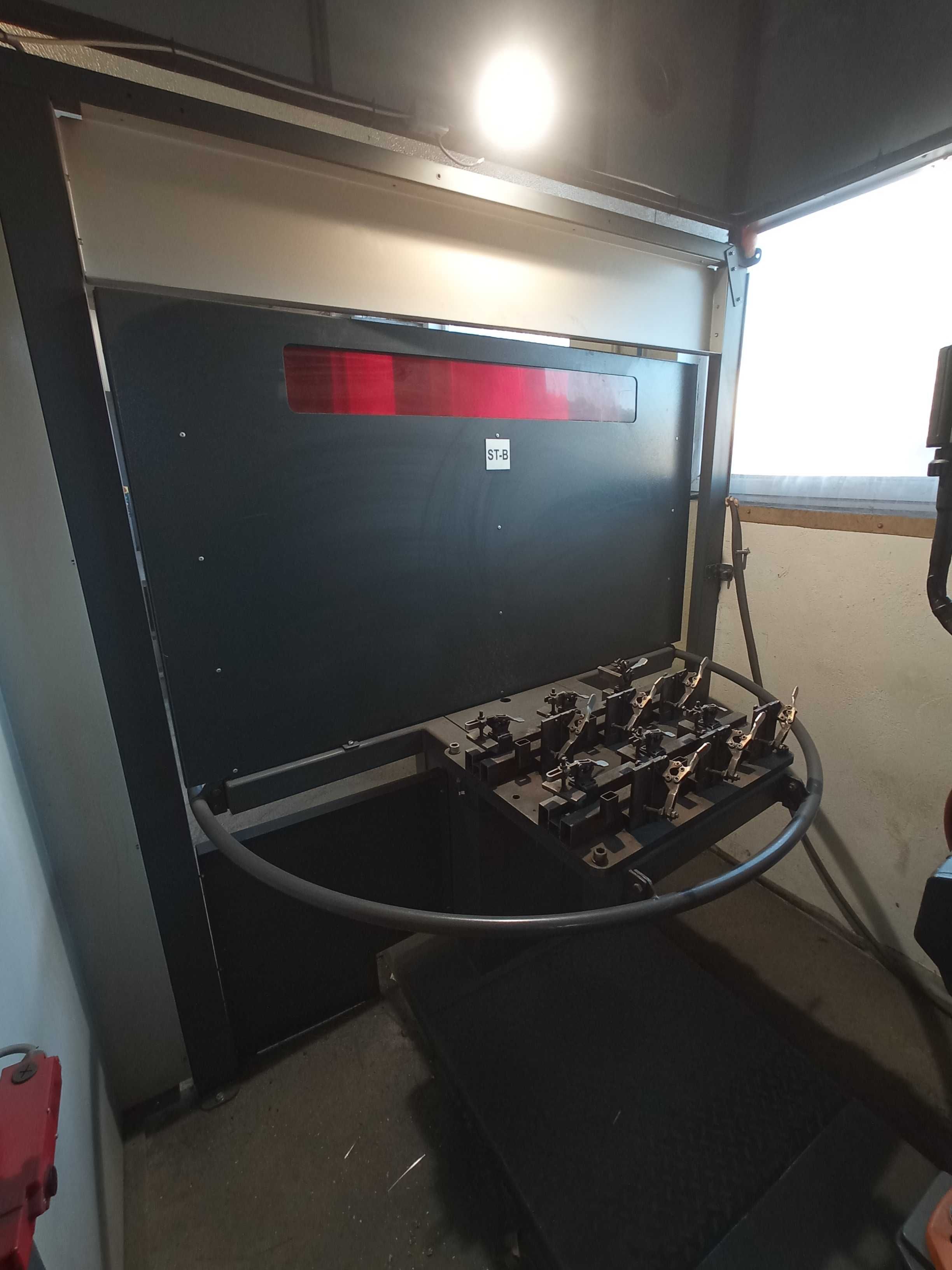 Robot spawalniczy Kuka KR6 z szafą KR-C2 ed.5 i obrotnikiem