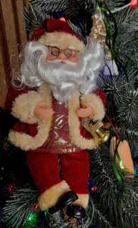 Санта Клаус сидячий