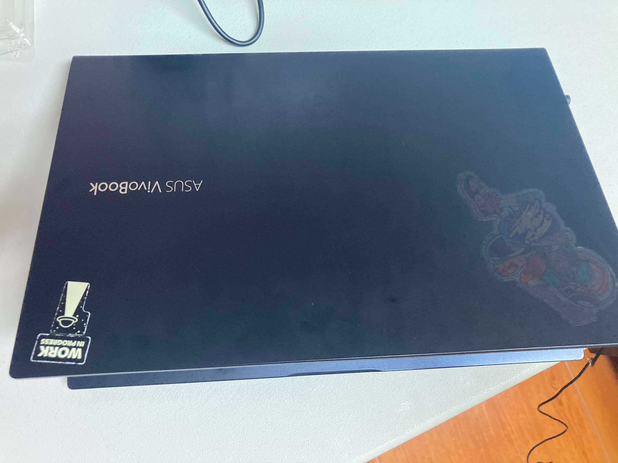 Portátil Asus (Asus Vivobook)