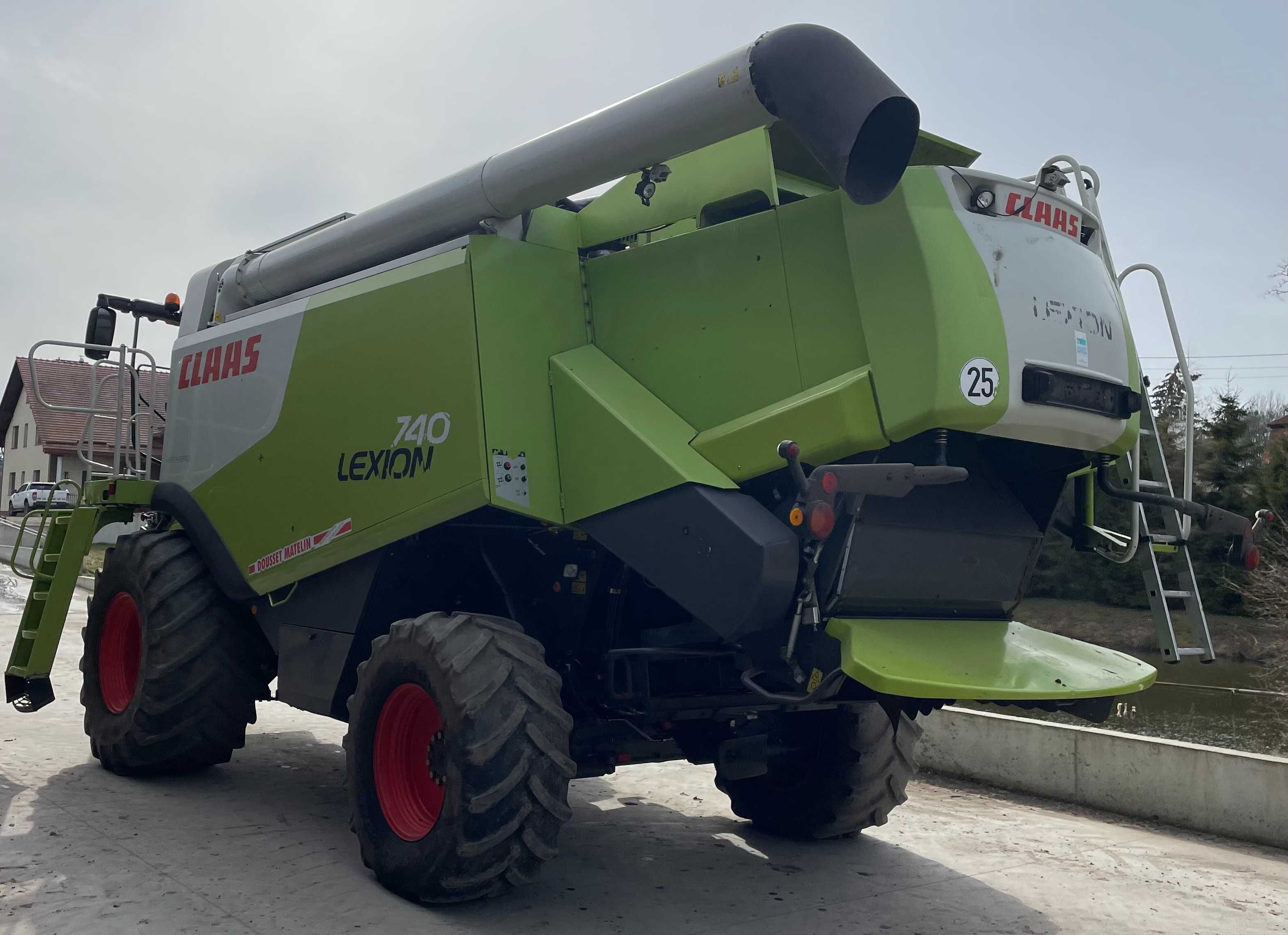 Kombajn claas lexion 740