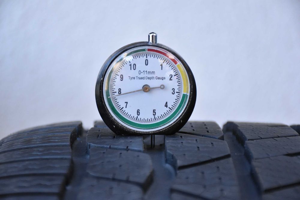 Continental ContiWinterContact TS 830 P XL FR AO 255/35R19 96V dot2023