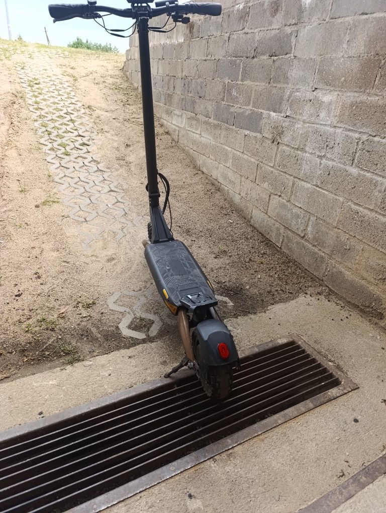 Hulajnoga elektryczna ruptor r3 v3