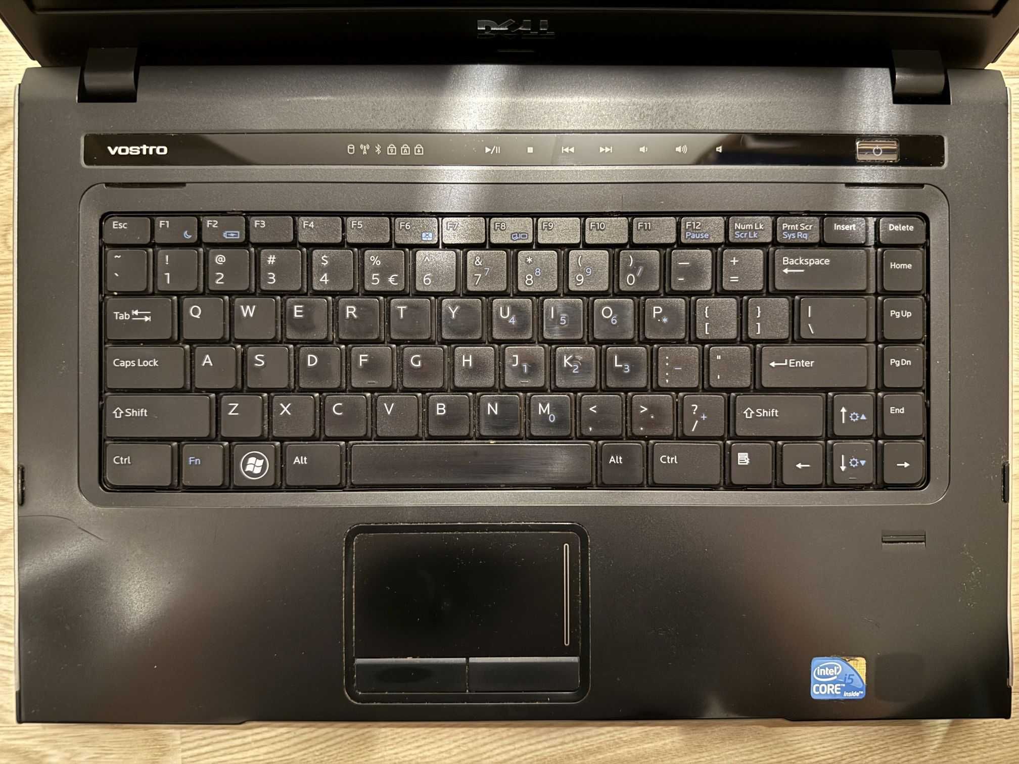 Dell Vostro 3500 i5 M480 2.67GHz, 4GB, 120GB SSD Office2010 HB