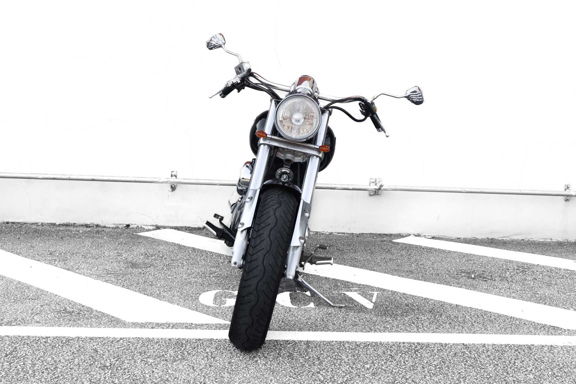 SUZUKI MARAUDER VZ800