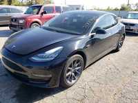 Tesla Model 3 2018 року