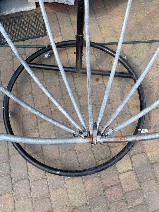 Kokon ogrodowy  na kółkach