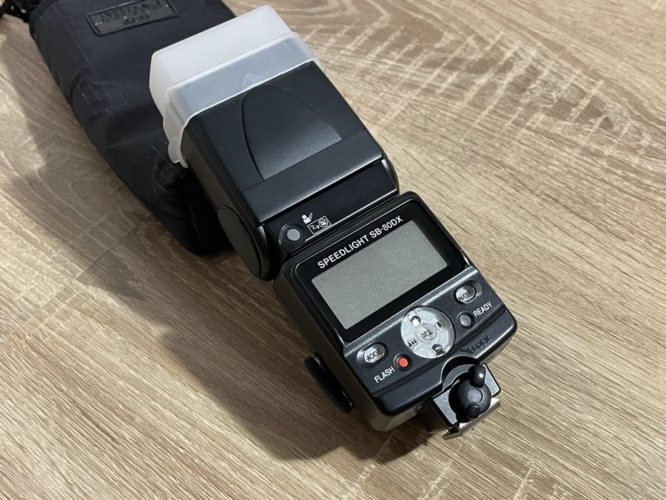 Nikon Speedlight SB-80DX