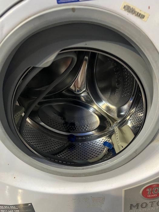 Стиральная машина Ariston (на запчасти)