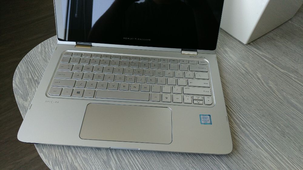 ультрабук трансформер HP Spectre x360 13.3"QHD/i5-6200U/8Gb/256GbSSD