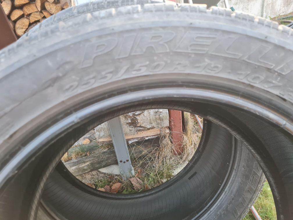 Opony zimowe Pirelli 255/50 R19