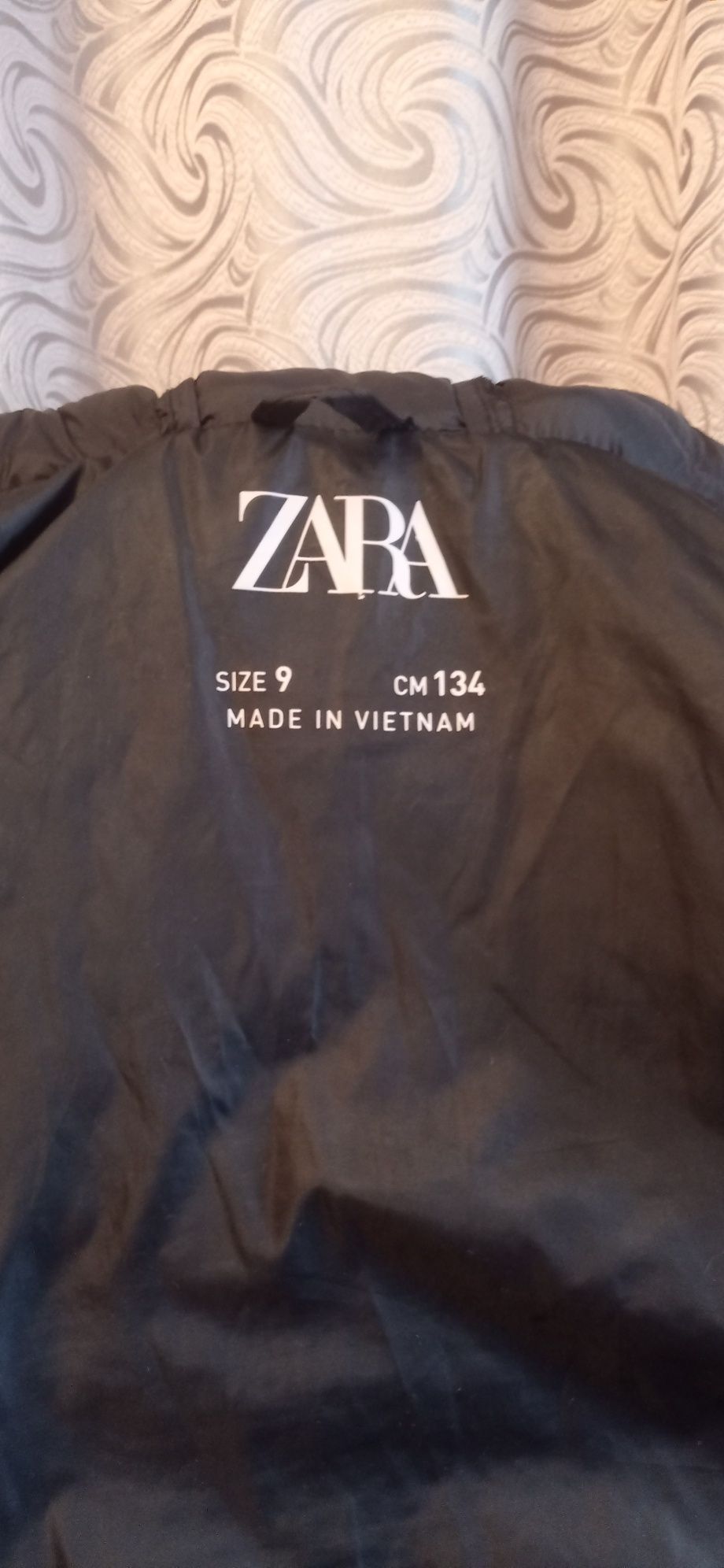 Куртка Zara 134cm