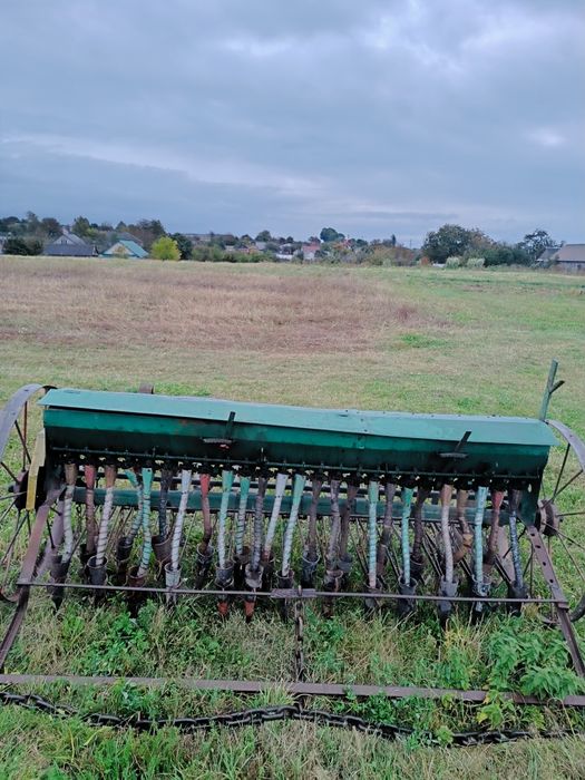 Сівалка тракторна