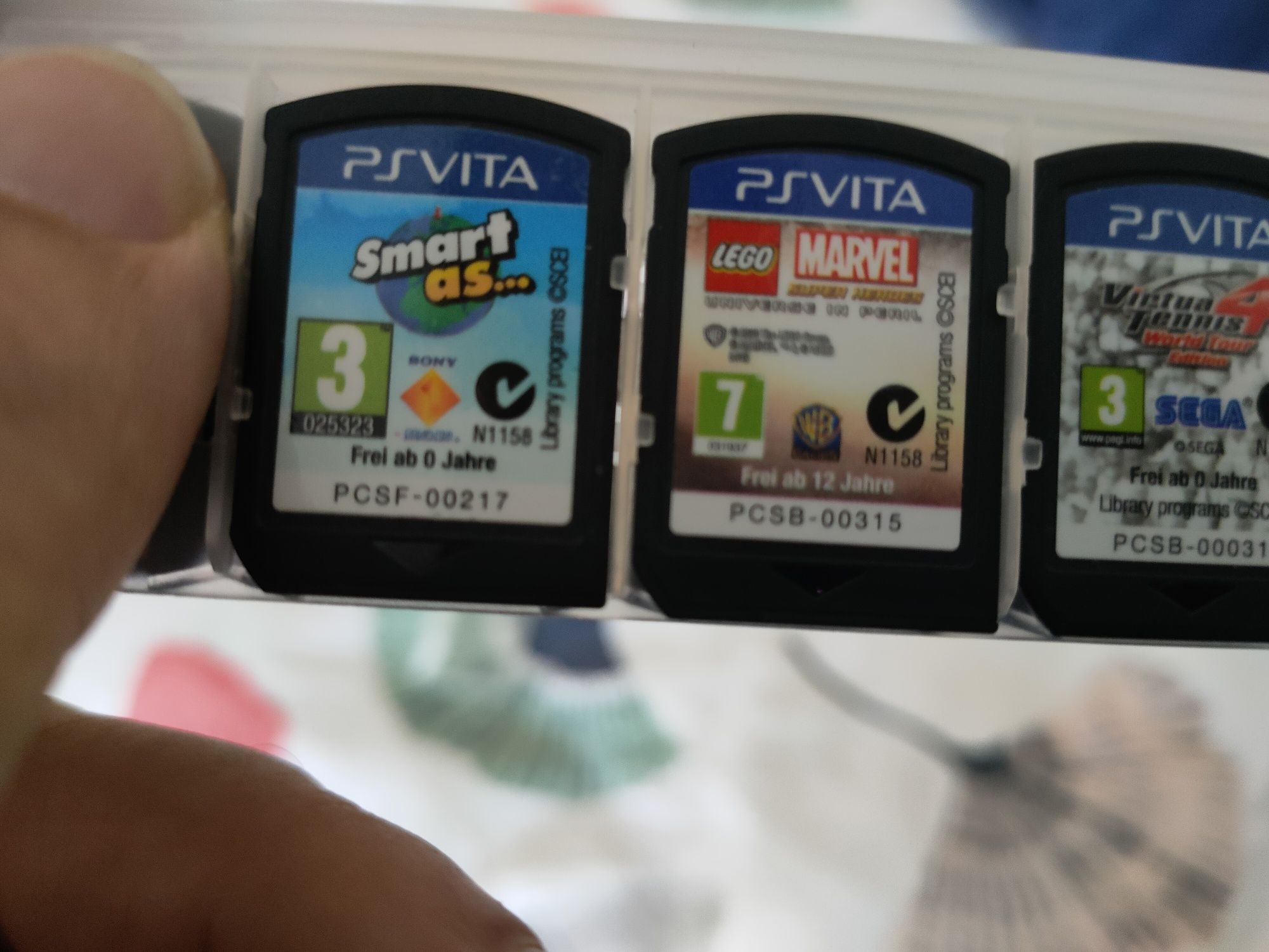 22 jogos PSVITA em cartão originais