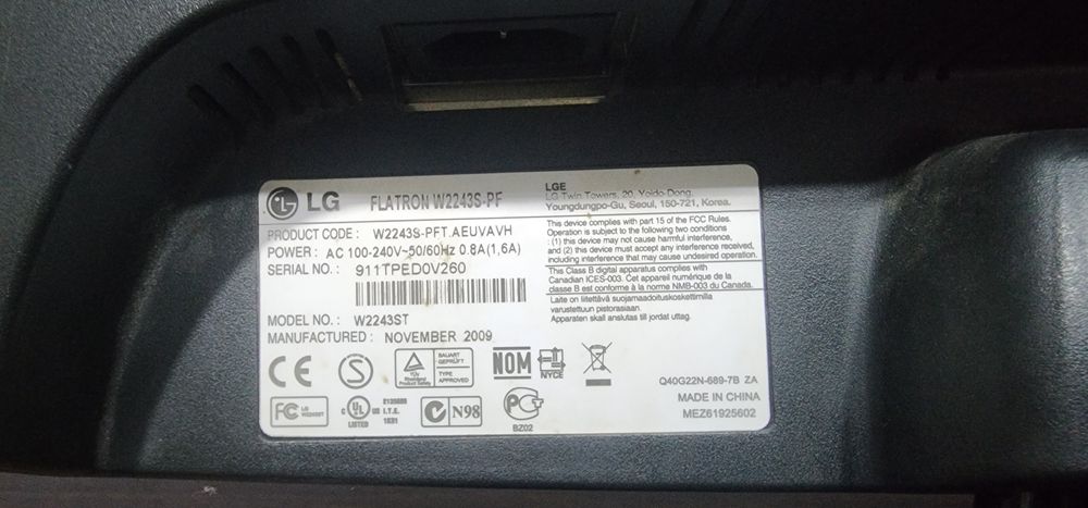 Монитор 24 Full HD (LG W2243S)