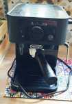 Ekspres do kawy DeLonghi EC235.BK