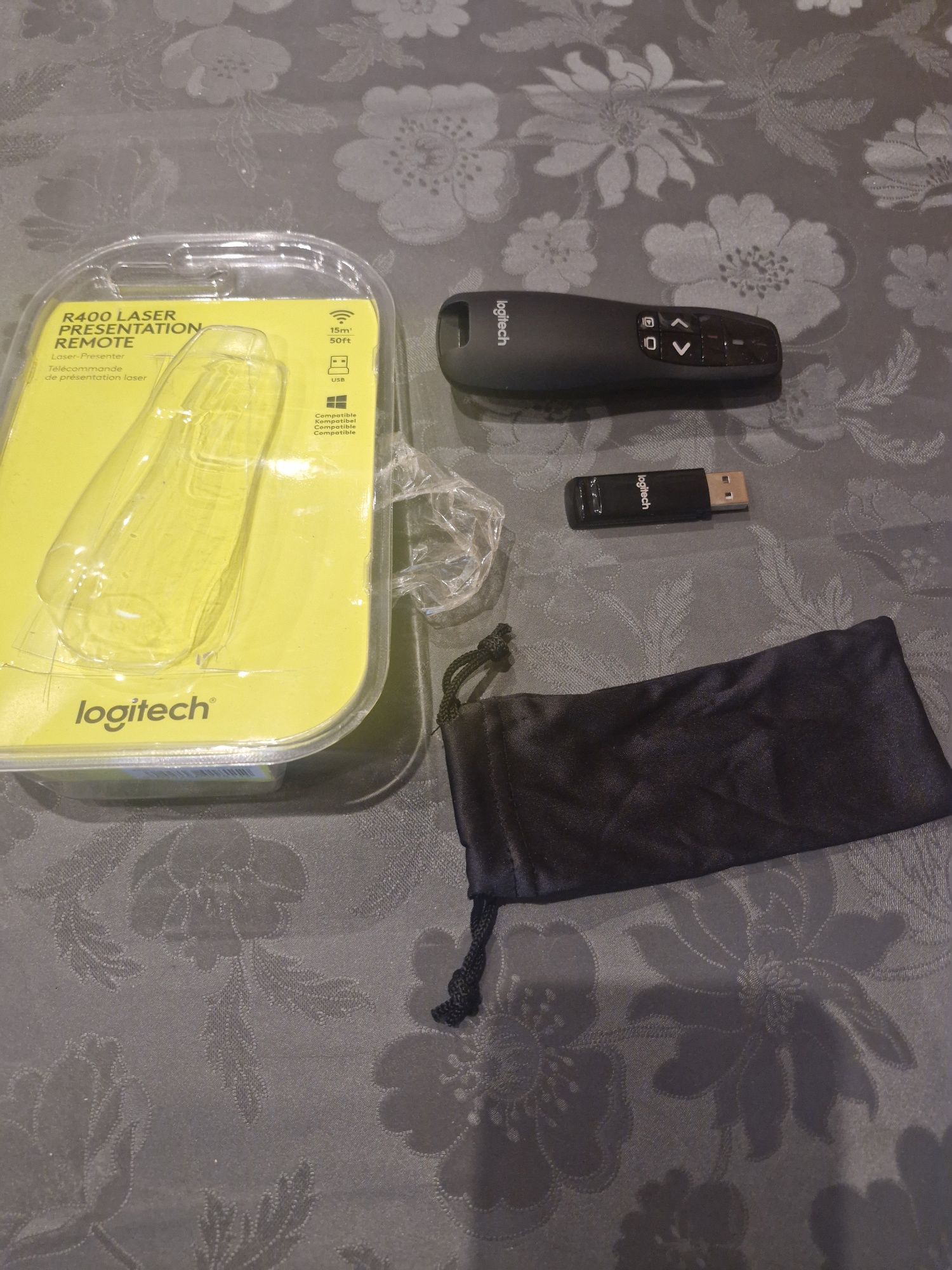 Zawieszone do 05.07.2025r Logitech r400 wskaźnik laserowy usb