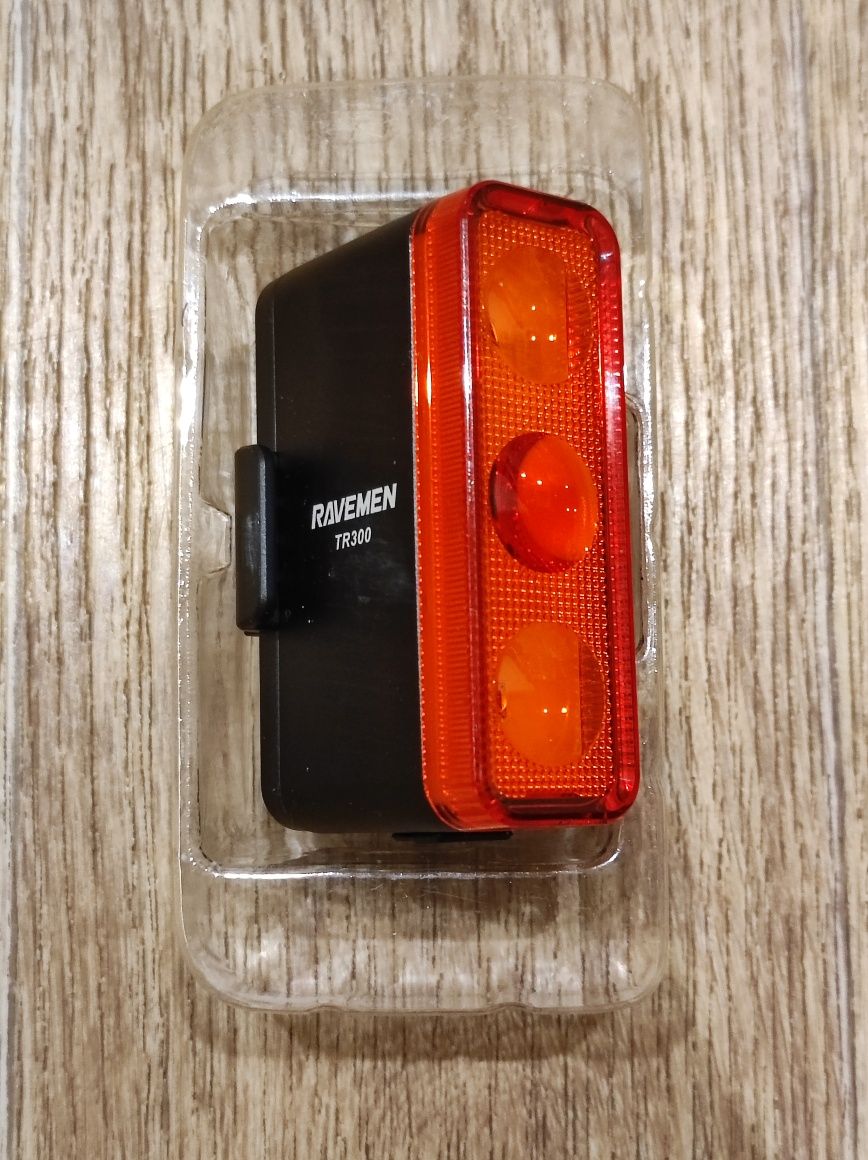 Мигалка задня Ravemen TR300 USB 300 Люмен