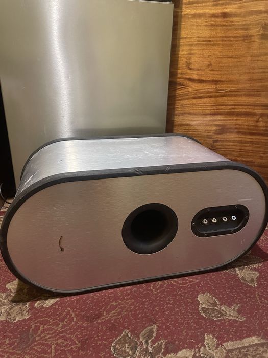 Саббуфер, підсилювач, магнітола, колонки естрада, твітери, і конденсат