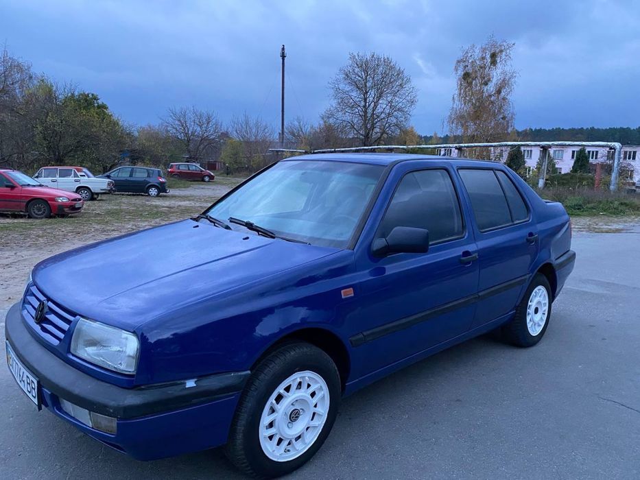 Продам VW VENTO 1.8 Газ/Бензин в гарному стані.