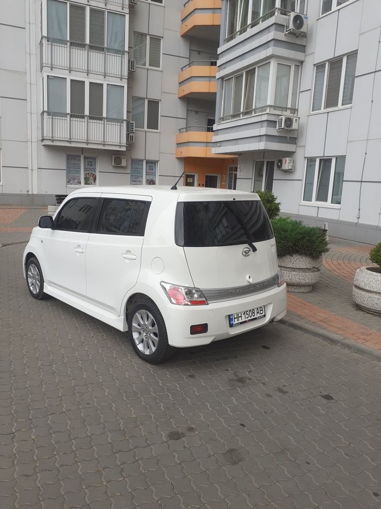 Daihatsu Materia SE. Автомат. 2011г