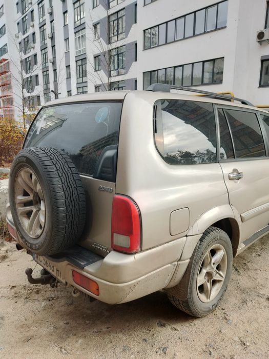 Продається Suzuki Grand Vitara 2004 р 2.0 дизель на механіці.