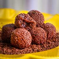 BRIGADEIROS (Entrego)