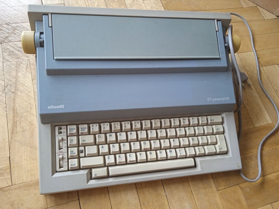 Elektroniczna maszyna do pisania