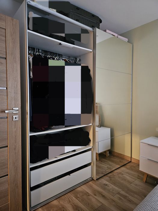 Szafa z lustrem 226 x 200 x 65,5