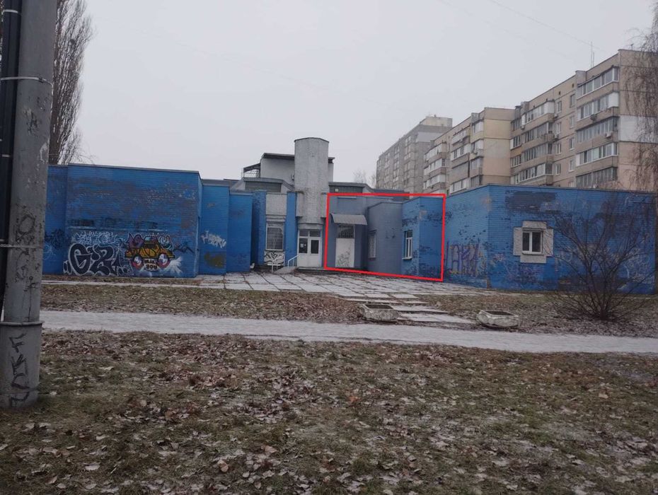 Оренда: Приміщення (140 м2) вул. Героїв Космосу 17