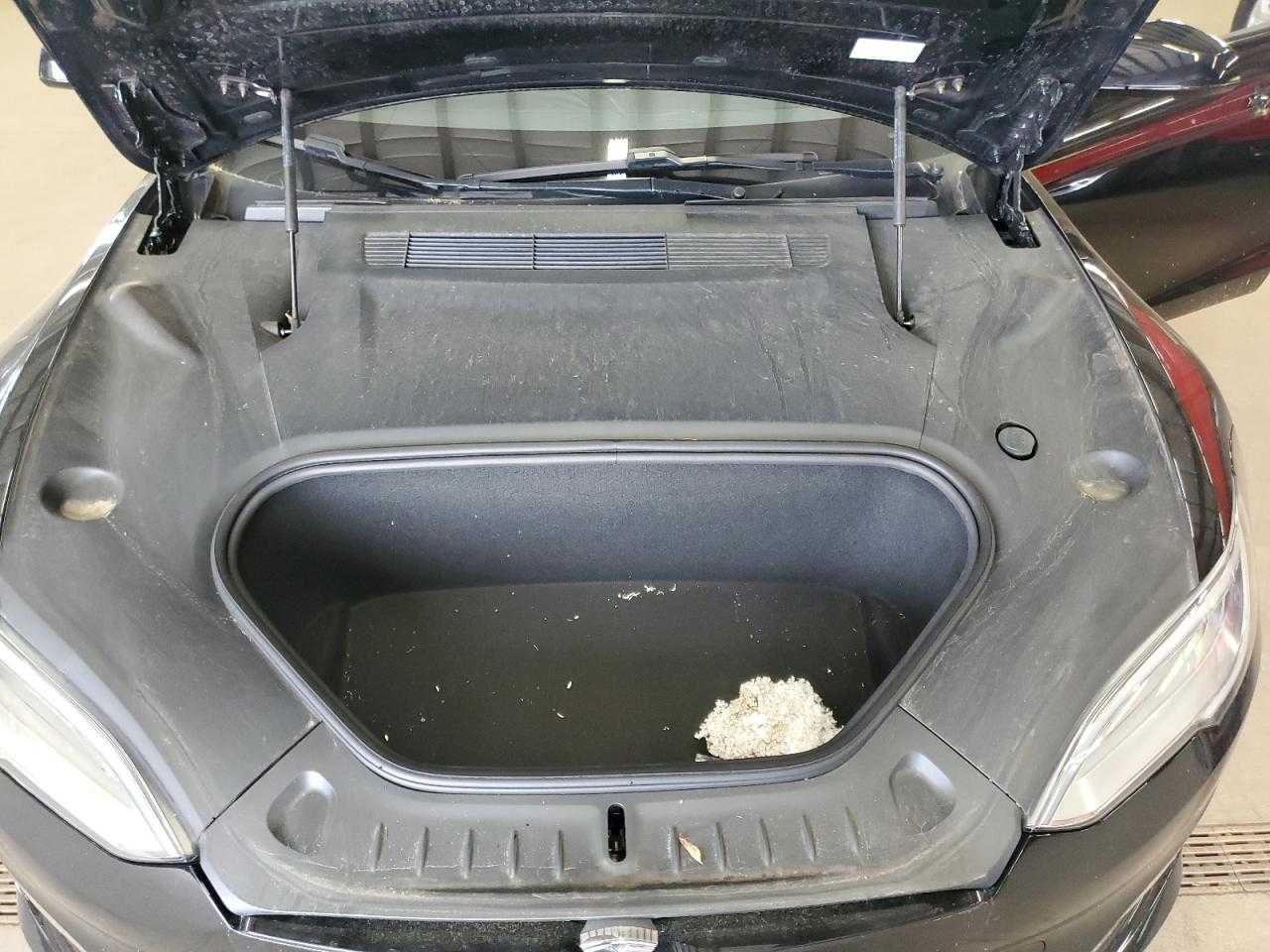 Tesla Model  S 2022 -