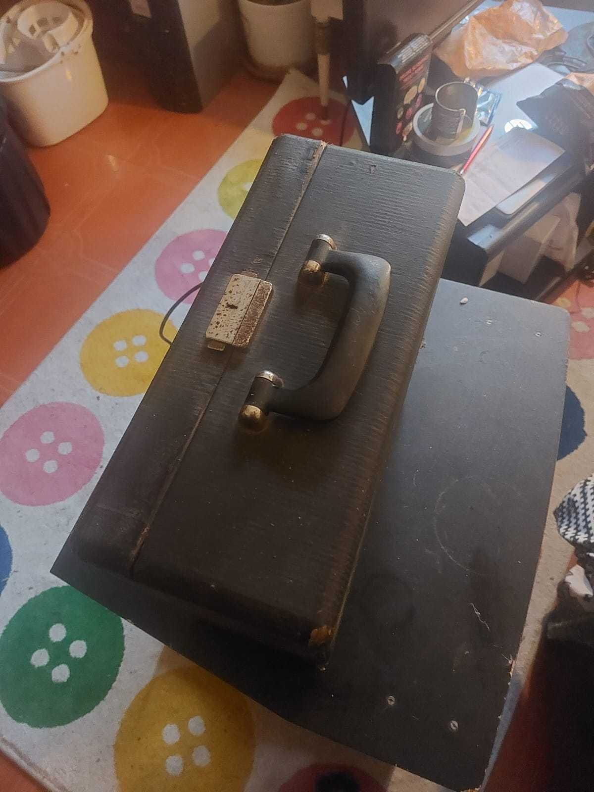 Máquina de Escrever com Mala Smith Corona