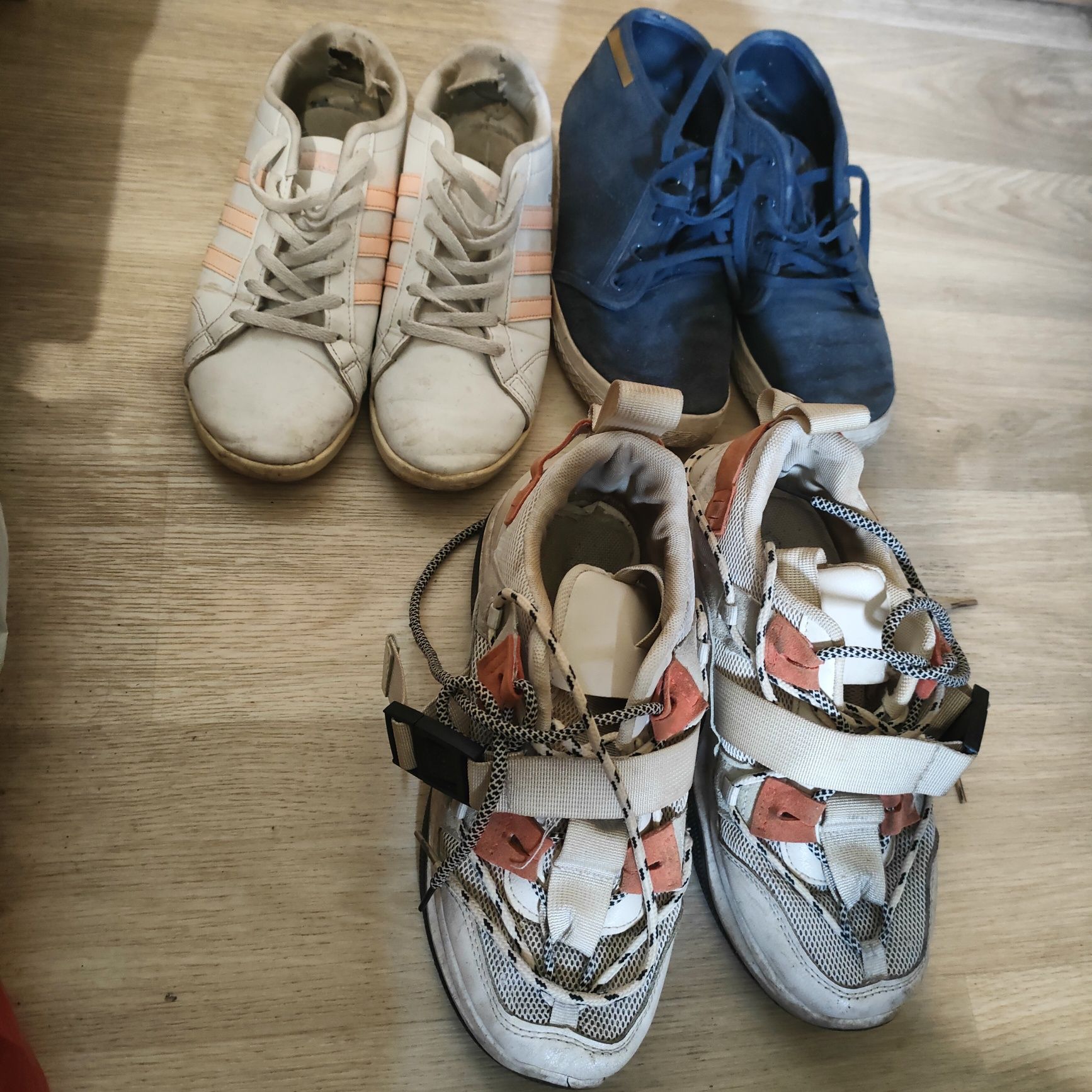 Кроссовки Адидас 24 см и 25,5-26 см Adidas