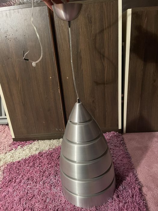 Lampa wisząca nad stół lub do pokoju