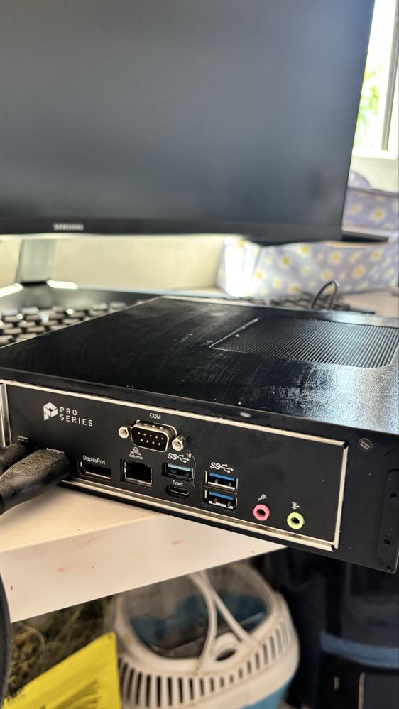Mini komputer MSI PRO DP20Z 5M