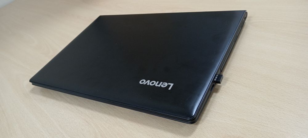 Продам ноутбук Lenovo