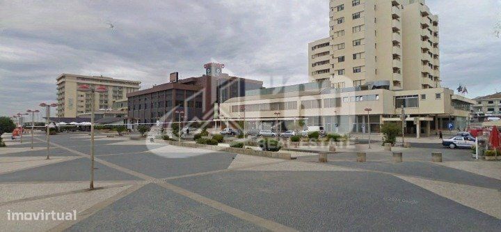 Loja Espinho Para Arrendamento A Beira Mar