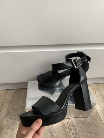 Черные босоножки,женская обувь,босоножки каблуки