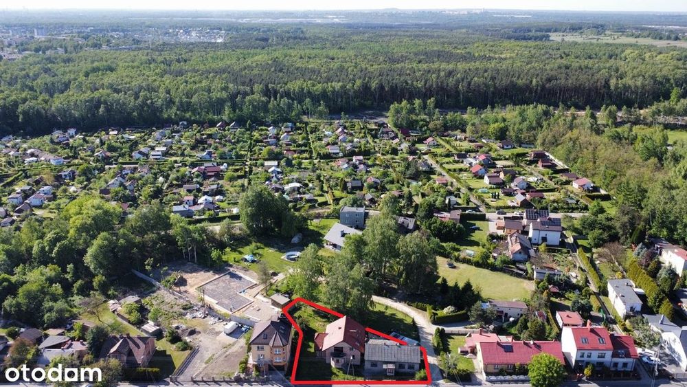 FILM / Piękna działka, DUŻY DOM i garaż w bryle !!