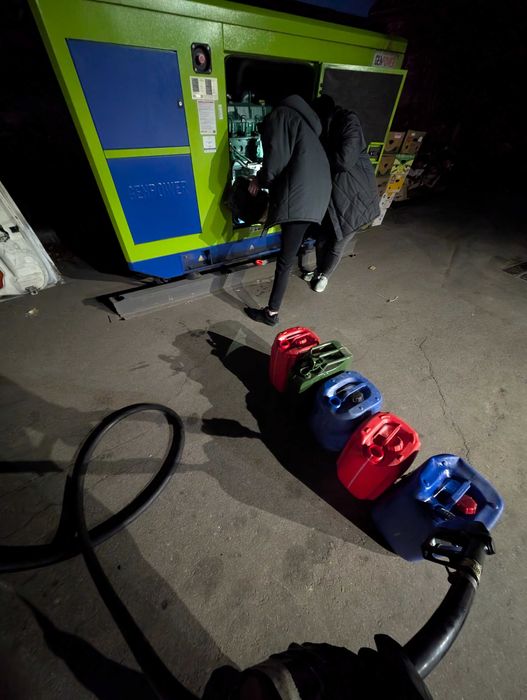 Заправка генераторів дизельним пальним Євро-5 (Литва)