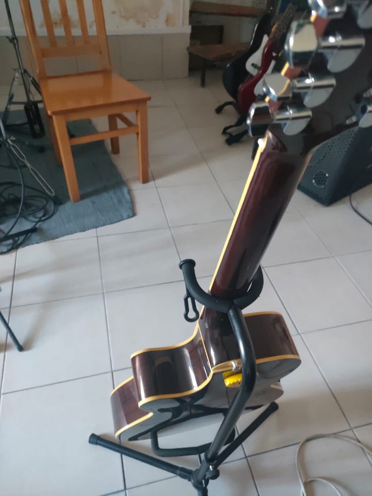 Viola 12 cordas, como nova