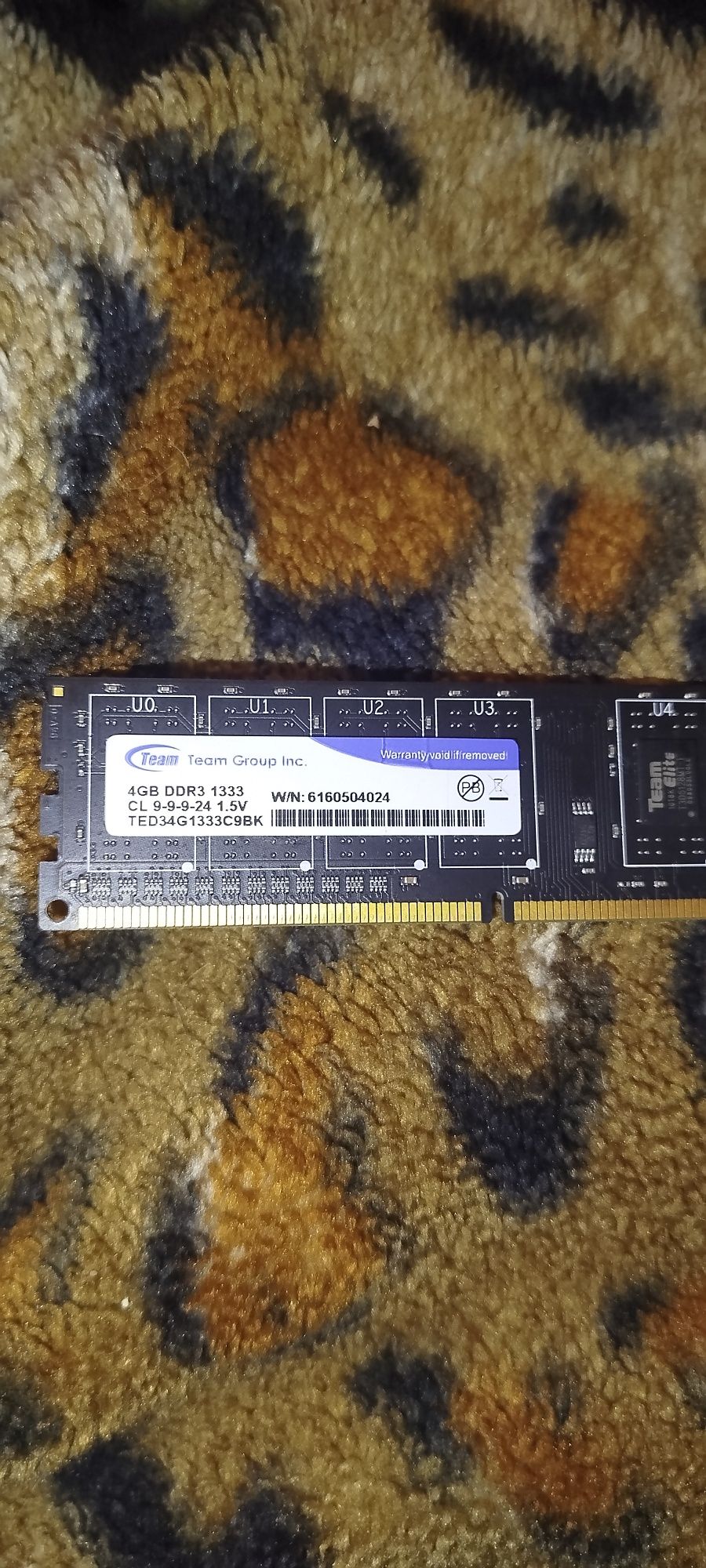 Оперативная пам'ять 4GB DDR3 1333 mhz Team