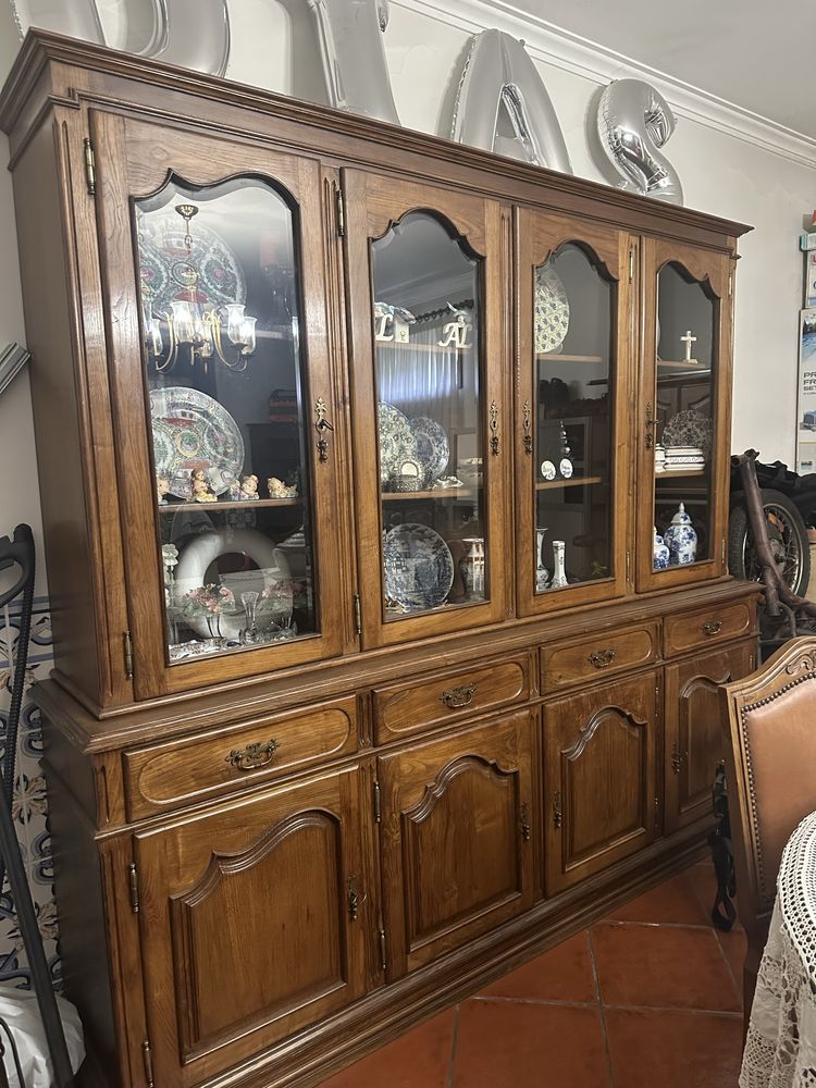Vendo móvel de sala, preço negociável