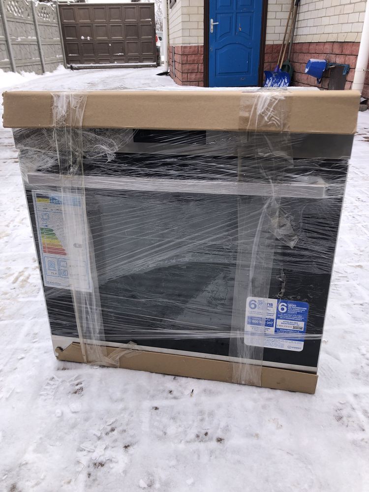 Духова шафа електрична INDESIT IFW 6544 IX
