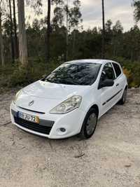 Renault Clio 1.5 Van imaculado