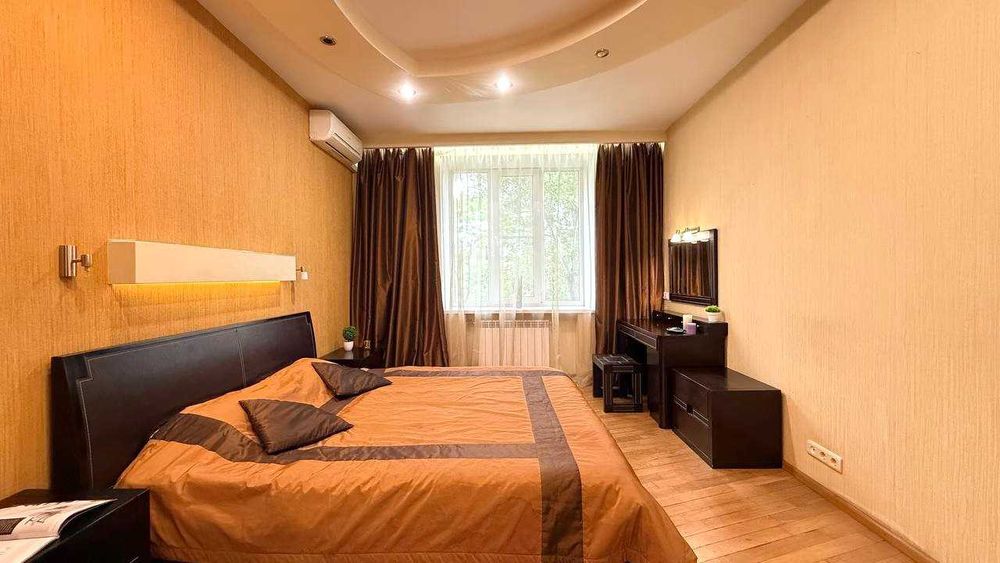 Двокімнатна квартира на Данілевського подобово ( Наукова)