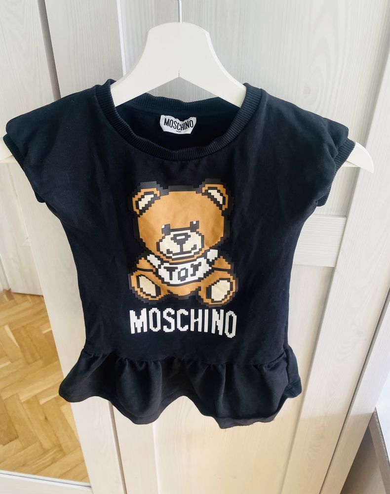 Moschino toy piekna sukienka dla dziewczynki 104